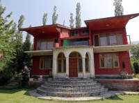 5 BHK House for Rent in Hawal, Srinagar