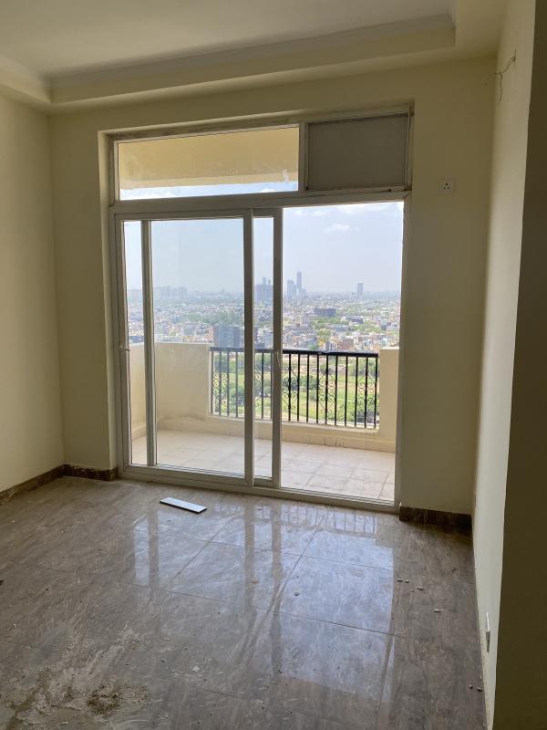 4.5 BHK Apartment 4525 Sq.ft. for Sale in Sector 76 Noida