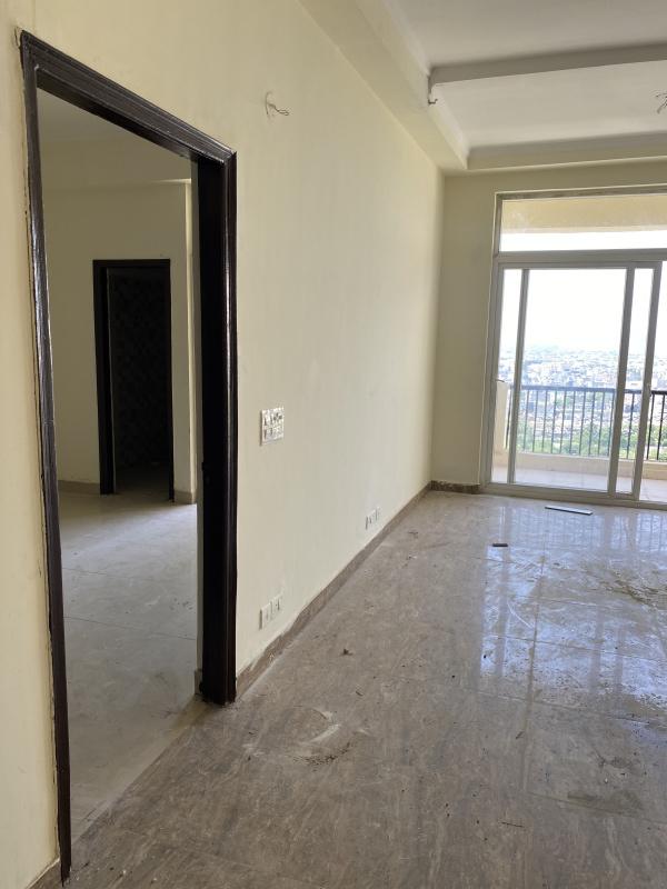 4.5 BHK Apartment 4525 Sq.ft. for Sale in Sector 76 Noida