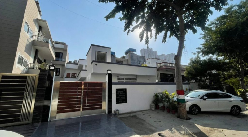  450 Sq. Meter Residential Plot for Sale in Sector 47 Noida