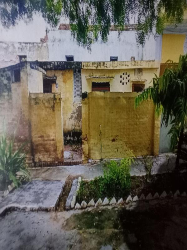 10 BHK Villa 6500 Sq.ft. for Sale in Aliganj, Etah