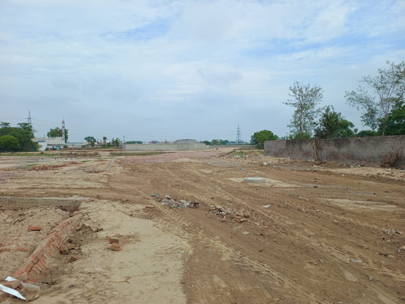  Industrial Land 360 Sq. Yards for Sale in Dasna, Ghaziabad