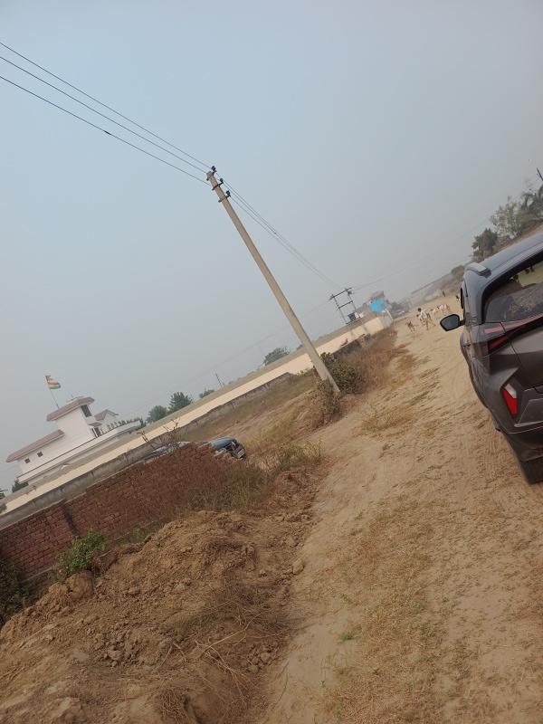  Industrial Land 300 Sq. Yards for Sale in Dasna, Ghaziabad