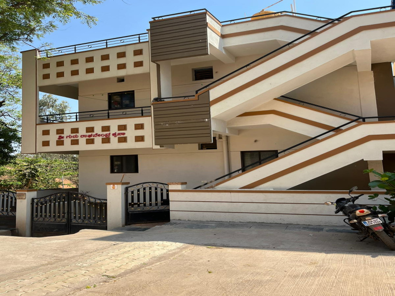 2 BHK Apartment 1300 Sq.ft. for Sale in Gadag Road, Hubli