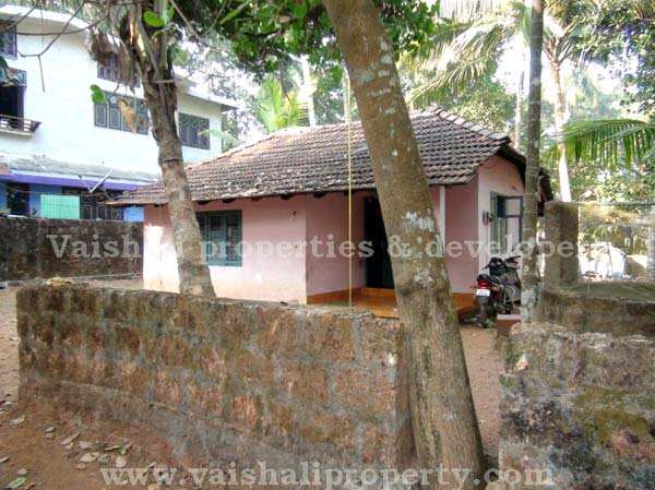  8 Cent Residential Plot for Sale in Eranhipalam, Kozhikode