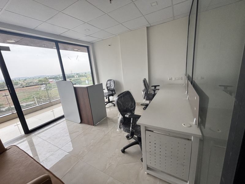  380 Sq.ft. Showroom for Rent in Airport Road, Zirakpur