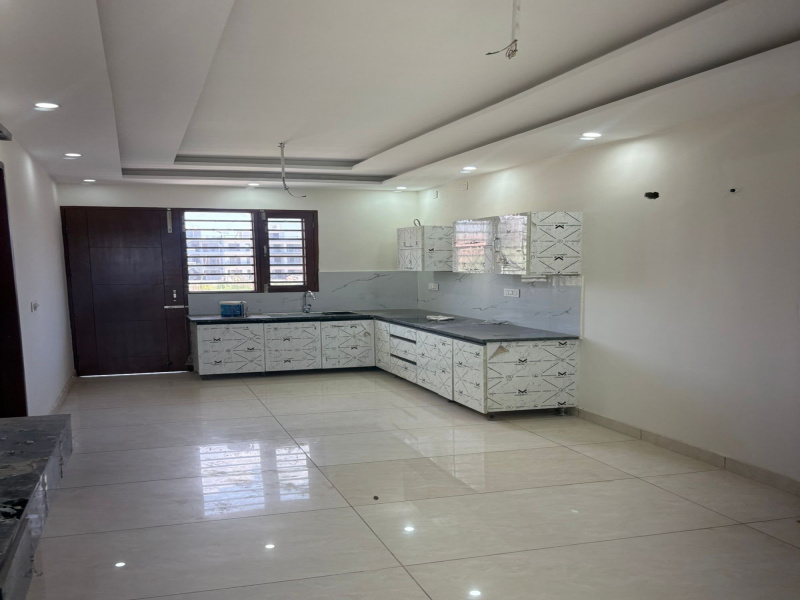 6 BHK 100 Sq. Yards House for Sale in Aerocity, Mohali