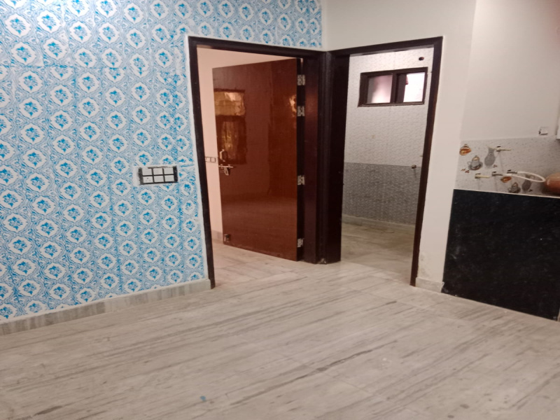 3.5 BHK Builder Floor 600 Sq.ft. for Sale in Sector 22 Rohini, Delhi