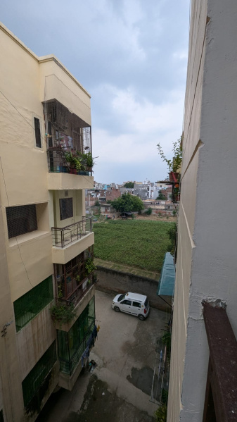 2 BHK Apartment 1150 Sq.ft. for Rent in Main Road, Greater Noida