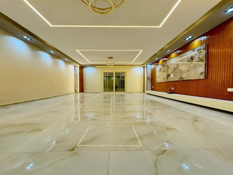  Showroom 410 Sq. Yards for Rent in Prashant Vihar, Delhi