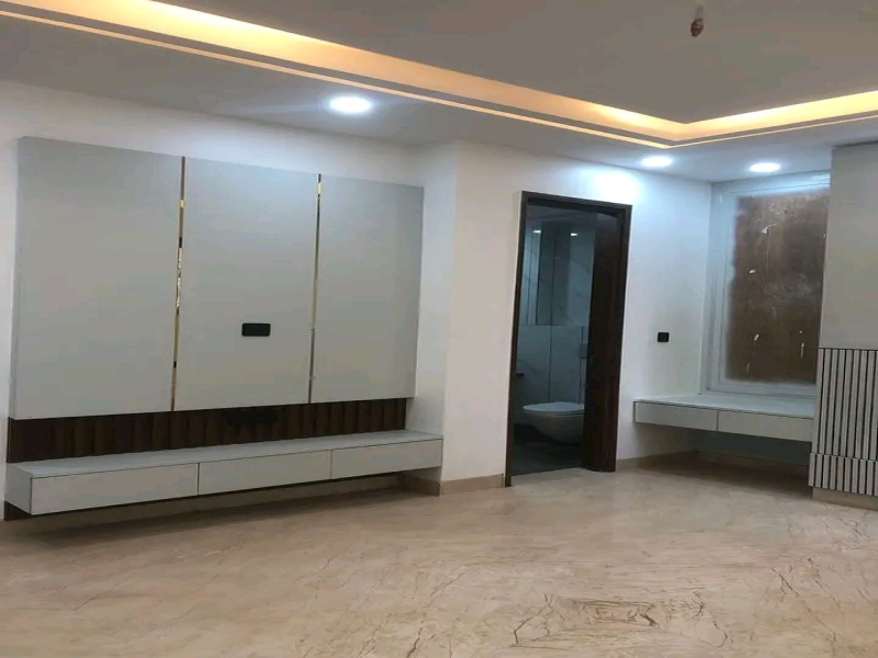 3 BHK Builder Floor 1500 Sq.ft. for Rent in Sector 8 Rohini, Delhi