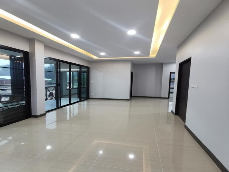 3 BHK Apartment 1700 Sq.ft. for Rent in Block SD, Pitampura, Delhi