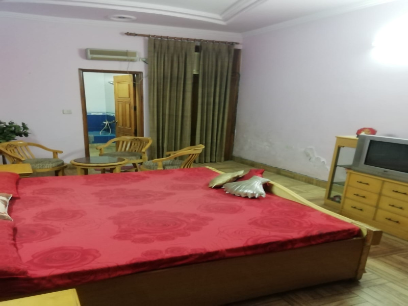 6 BHK House 2700 Sq.ft. for Sale in Pitampura, Delhi