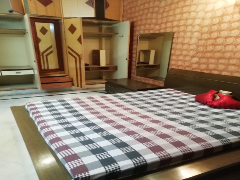 3.5 BHK Apartment 1600 Sq.ft. for Sale in Poorvi Pitampura, Delhi