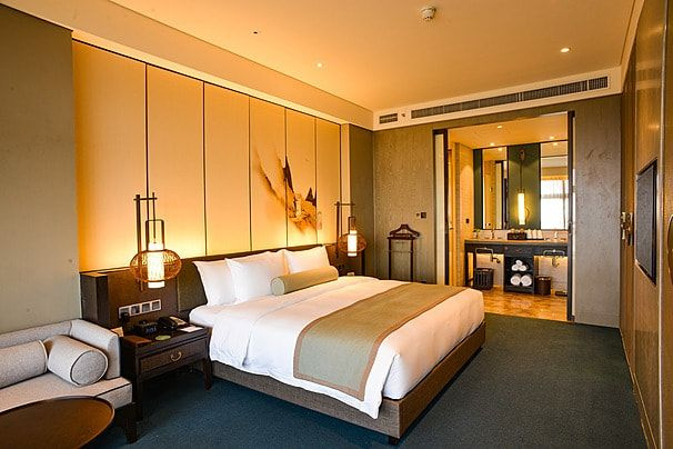  Hotels 3000 Sq. Yards for Rent in Rajouri Garden, Delhi