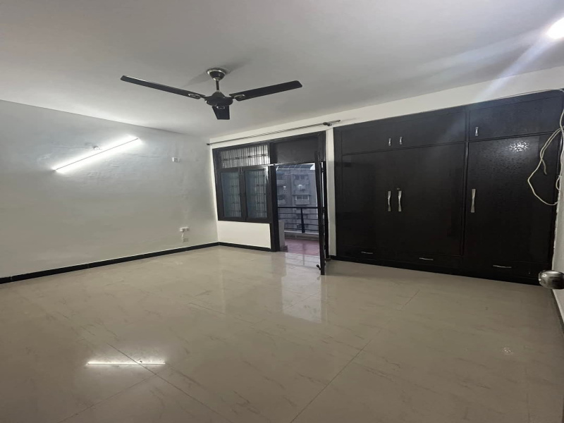 3 BHK Apartment 1400 Sq.ft. for Rent in Pitampura, Delhi