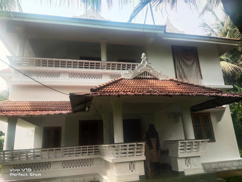 4 BHK Villa 3251 Sq.ft. for Sale in Chelakkara, Thrissur