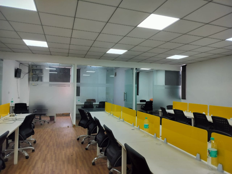  Office Space 2500 Sq.ft. for Rent in Block H Sector 63, Noida