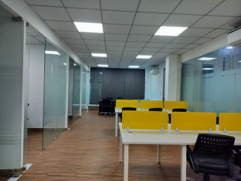  Office Space 2500 Sq.ft. for Rent in Block H Sector 63, Noida