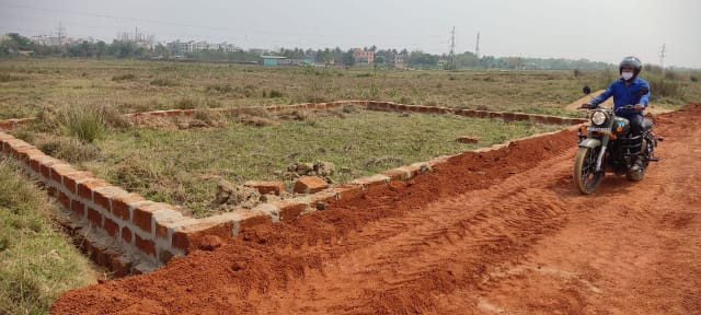  Residential Plot 1200 Sq.ft. for Sale in Bhagawanpur, Bhubaneswar