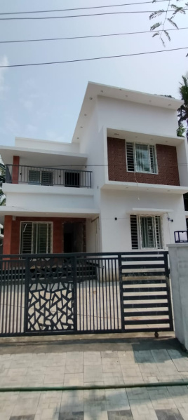 3 BHK House 1600 Sq.ft. for Sale in Kuttoor, Thrissur