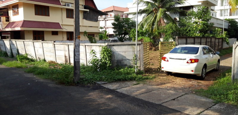  8 Cent Residential Plot for Sale in M G Road, Thrissur