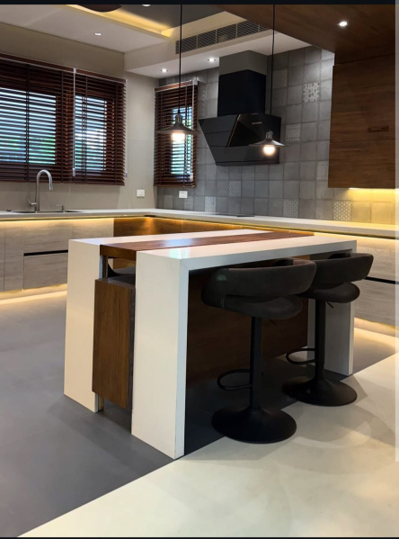 4 BHK 8050 Sq.ft. House for Sale in Aranattukara, Thrissur