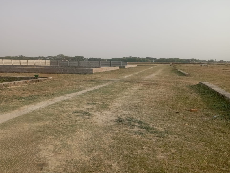 Residential Plot 2000 Sq.ft. for Sale in Babatpur, Varanasi