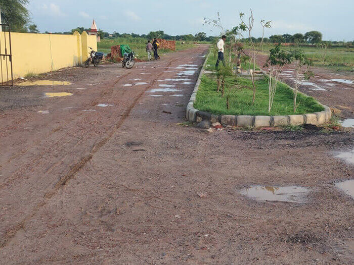  Residential Plot 100 Sq.ft. for Sale in Govardhan, Mathura