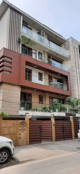  Office Space 1800 Sq.ft. for Rent in Geetanjali Enclave, Delhi