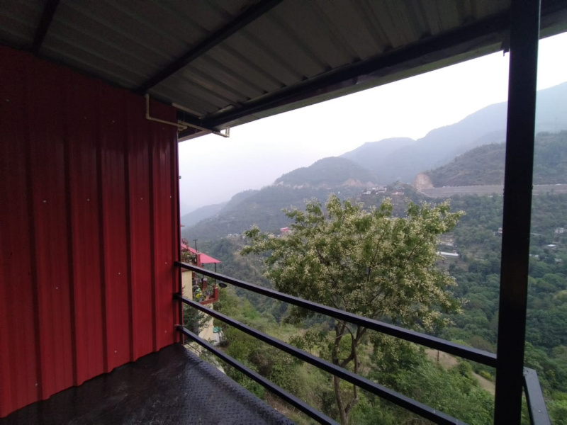  Hotels 1200 Sq.ft. for Rent in Kandaghat, Solan