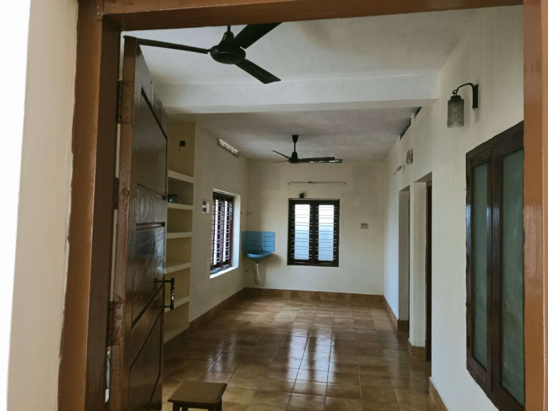  Office Space 1500 Sq.ft. for Rent in Eanchakkal, Thiruvananthapuram