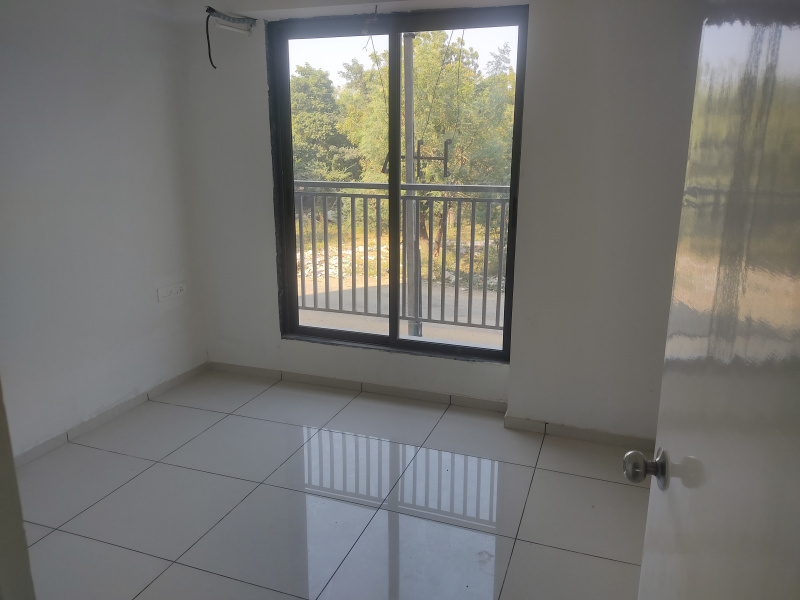 3 BHK Apartment 172 Sq. Yards for Rent in Sardar Patel Ring Rd, Ahmedabad