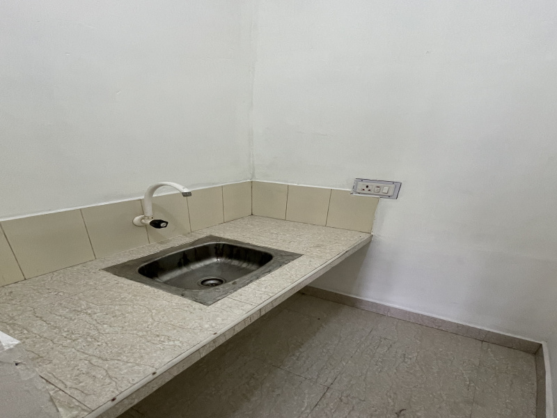 1 RK Apartment 300 Sq.ft. for Rent in Manjeri, Malappuram