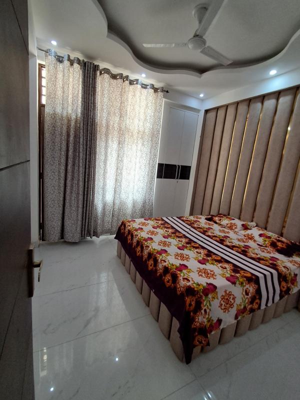 2 BHK Builder Floor 735 Sq.ft. for Sale in Alwar Bypass Road, Bhiwadi