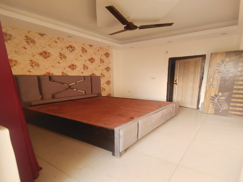 2 BHK Apartment 950 Sq.ft. for Sale in Chhapraula, Ghaziabad