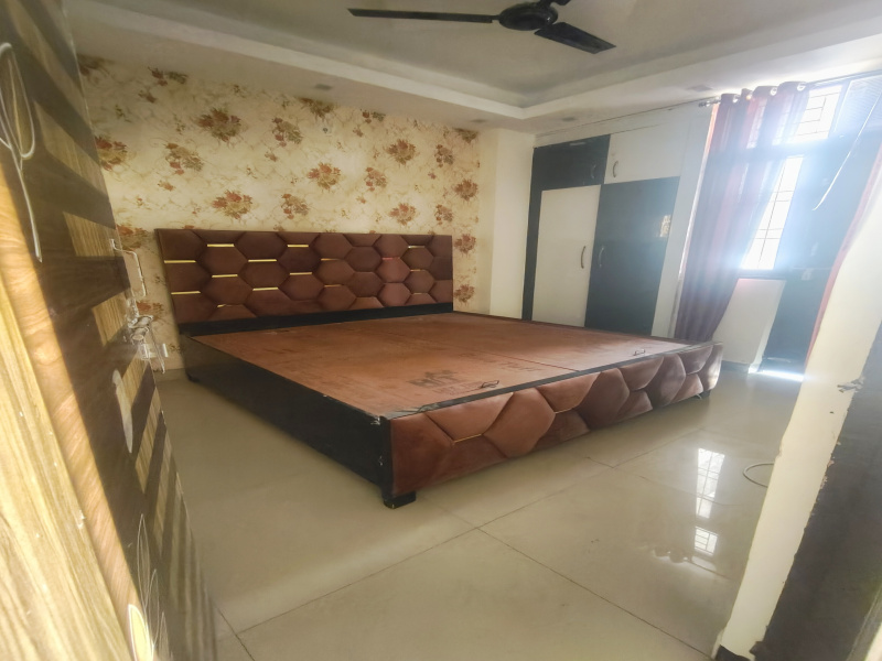 2 BHK Apartment 950 Sq.ft. for Sale in Chhapraula, Ghaziabad