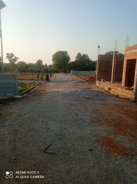  Residential Plot 10000000 Sq.ft. for Sale in Nagra, Jhansi