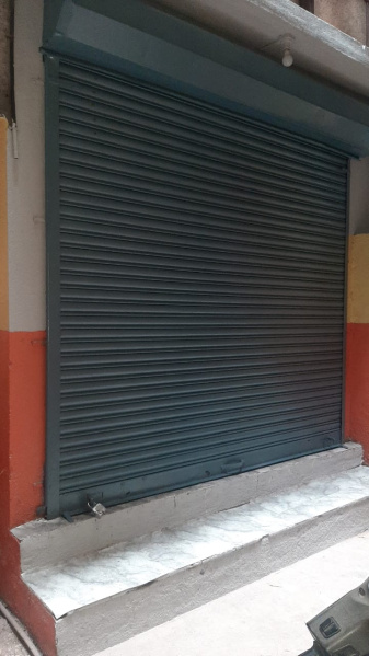  Commercial Shop 150 Sq.ft. for Rent in Ekbote Colony, Ghorpadi, Pune