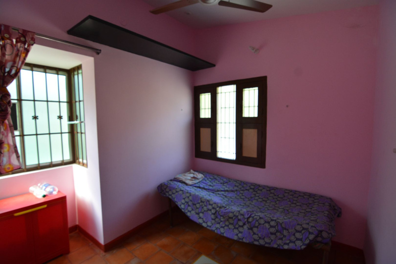 2.5 BHK 1087 Sq.ft. House for Sale in Kurangani, Bodinayakanur