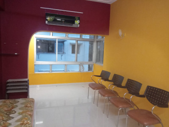 2 BHK Flat for Rent in Vile Parle East, Mumbai