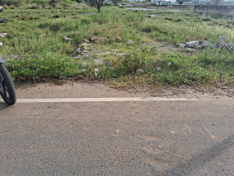  Residential Plot 2000 Sq.ft. for Sale in Navalur, Chennai