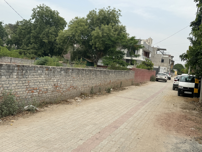  Residential Plot 475 Sq. Yards for Sale in DLF Chattarpur Farms