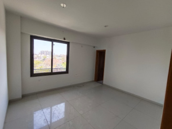 4 BHK Flat for Rent in Bodakdev, Ahmedabad