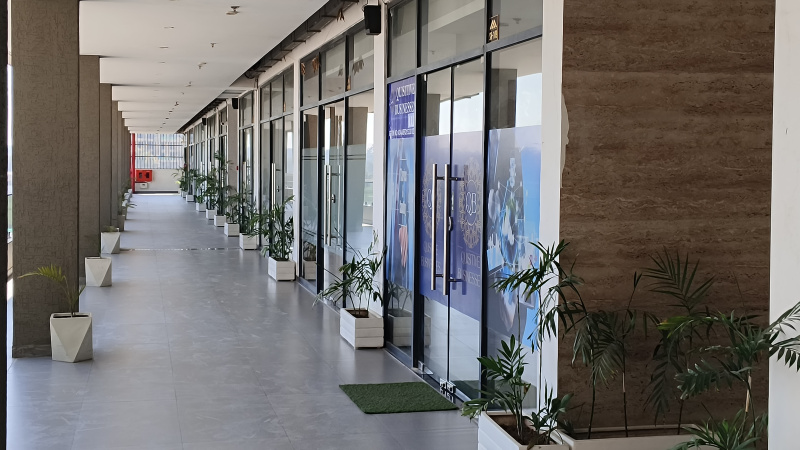  Showroom 1548 Sq.ft. for Rent in Airport Road, Zirakpur