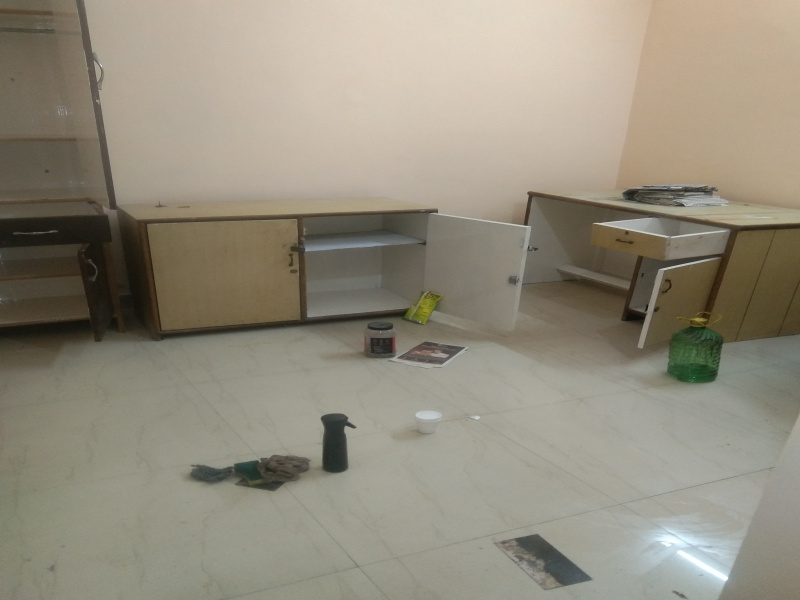 2 BHK House 165 Sq.ft. for Rent in Sat Nagar, Karol Bagh, Delhi