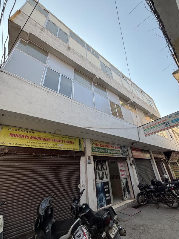  Office Space 1800 Sq.ft. for Rent in Begum Bridge, Meerut