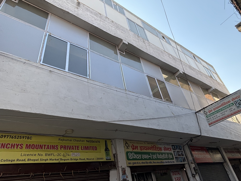  Office Space 1800 Sq.ft. for Rent in Begum Bridge, Meerut