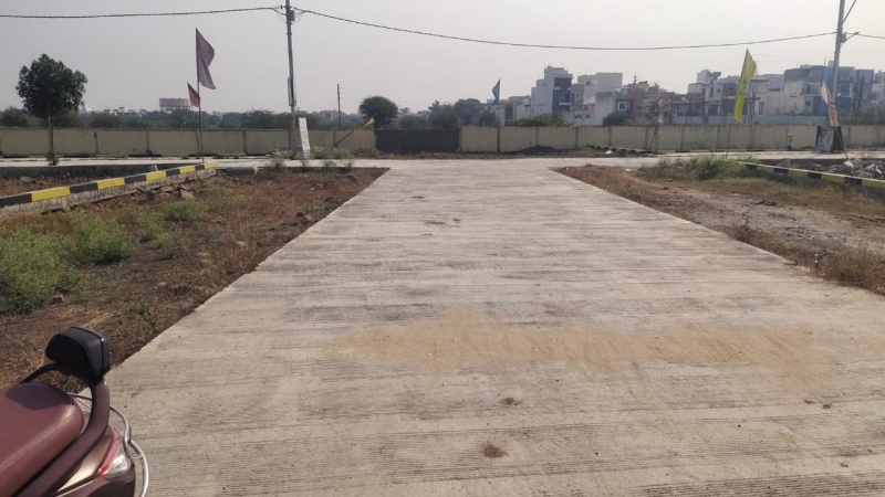  Residential Plot 550 Sq.ft. for Sale in Nipania, Indore