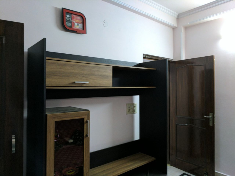 3 BHK 1375 Sq.ft. Apartment for Rent in Vaishali, Ghaziabad